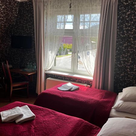 Pensjonat U Kota Wasyla Chodzież Extérieur photo