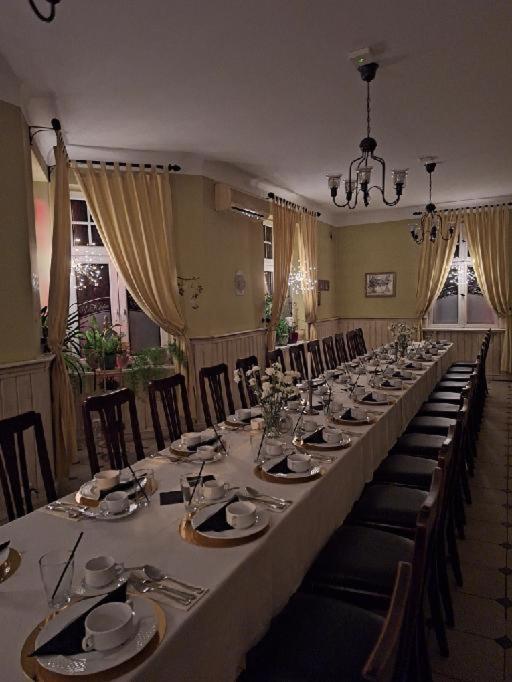 Pensjonat U Kota Wasyla Chodzież Extérieur photo